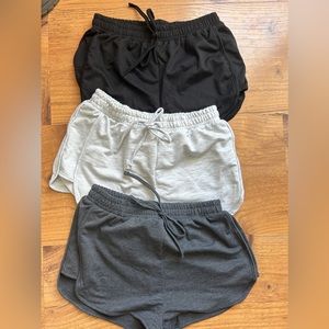 Set of three shorts